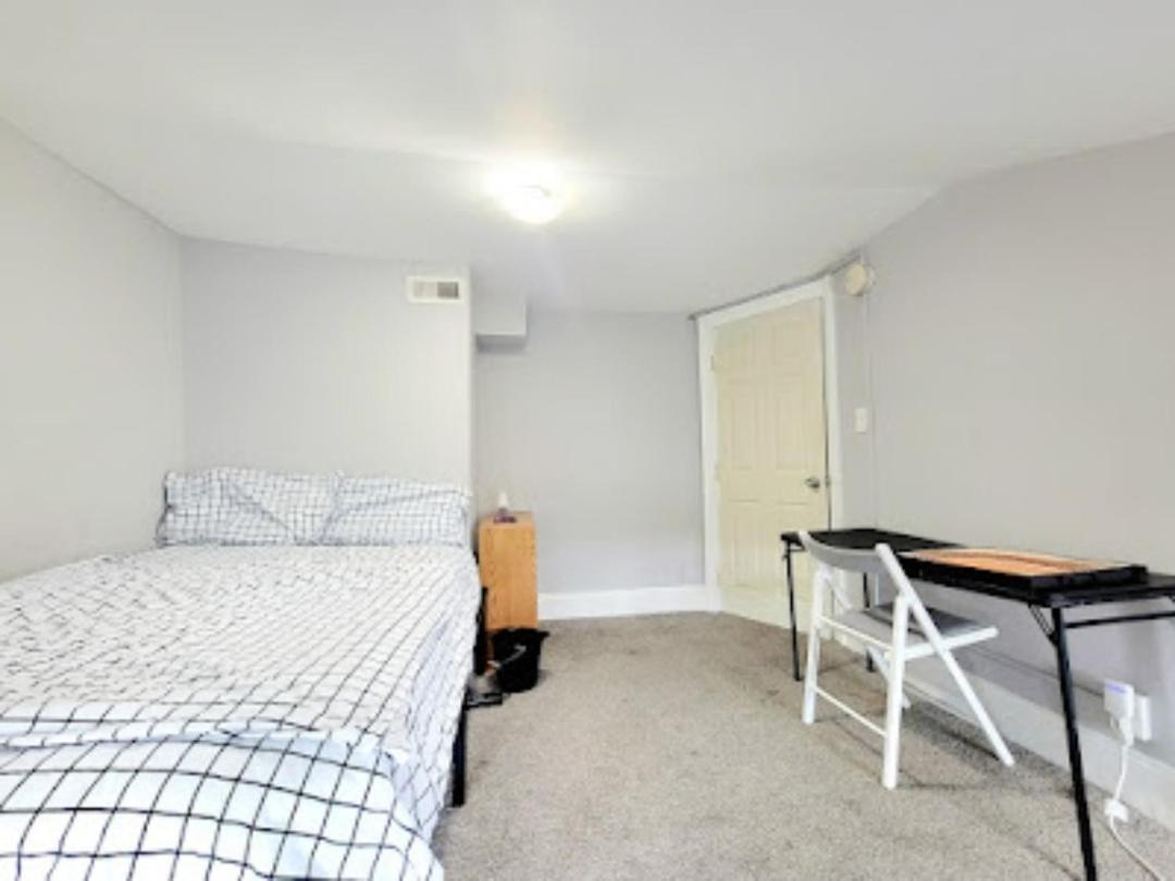 Budget Bed Room Near Downtown Inner Harbor W Free Parking Baltimore Buitenkant foto