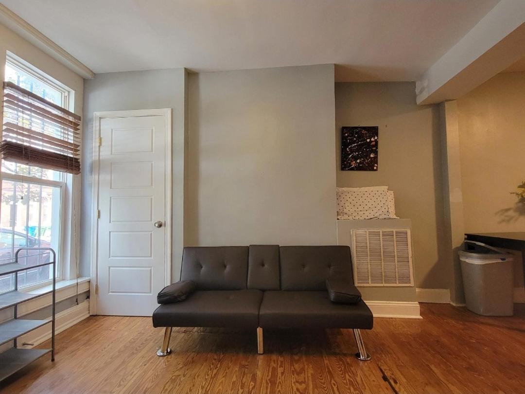 Budget Bed Room Near Downtown Inner Harbor W Free Parking Baltimore Buitenkant foto